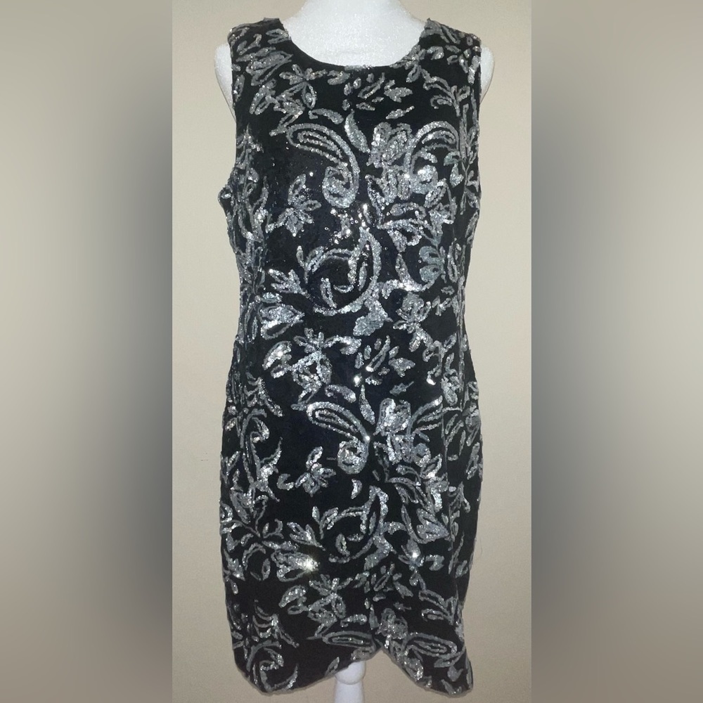 NWT - Available Black & Silver Sequin Cocktail Dress - Size L